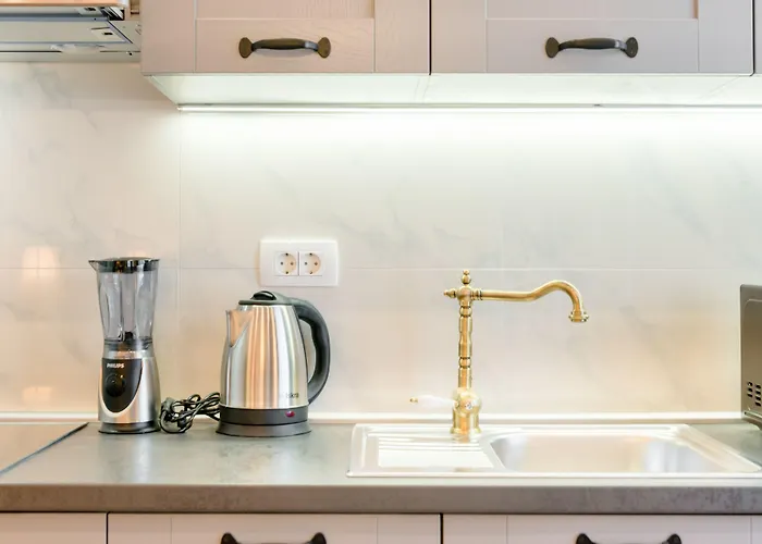 Le Monde - Vintage 4* Split