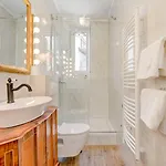 Le Monde - Vintage Bed & Breakfast