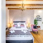 Le Monde - Vintage Bed & Breakfast Split