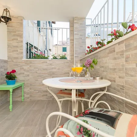 Le Monde - Vintage Bed and breakfast