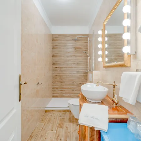 Le Monde - Vintage Bed and breakfast