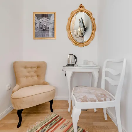 Le Monde - Vintage Bed and breakfast Split