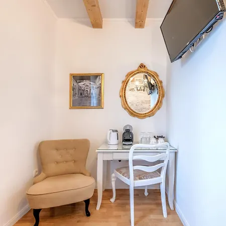 Nocleg ze śniadaniem Le Monde - Vintage