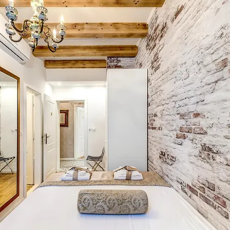 Le Monde - Vintage Nocleg ze śniadaniem Split