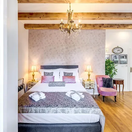 Le Monde - Vintage Nocleg ze śniadaniem Split