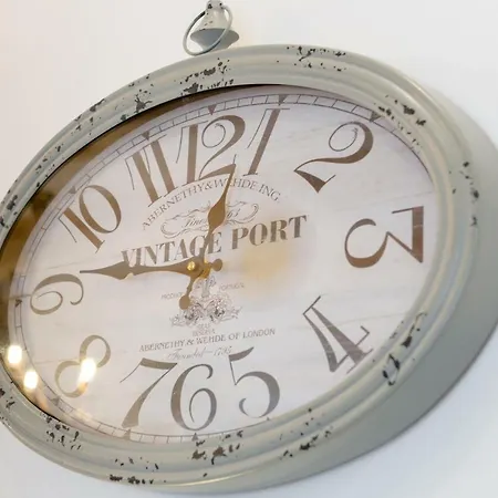 Le Monde - Vintage 4*